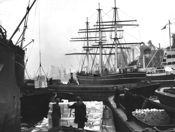 The Arrival of The Cutty Sark - Northcliffe Collection